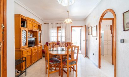 Resale - Apartment / flat - Torrevieja - Torreblanca