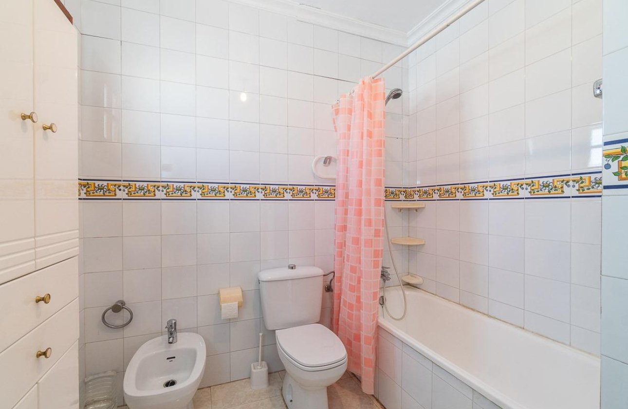 Resale - Apartment / flat - Torrevieja - Torreblanca