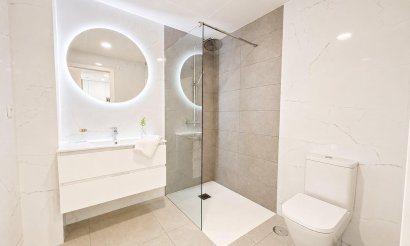 Nouvelle construction - Maison de ville - Baños y Mendigo - Altaona Golf