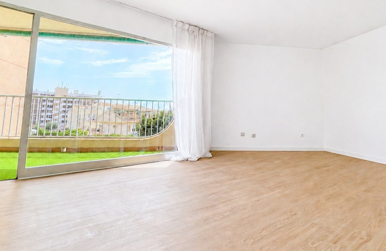 Resale - Apartment / flat - Orihuela Costa - Cabo Roig