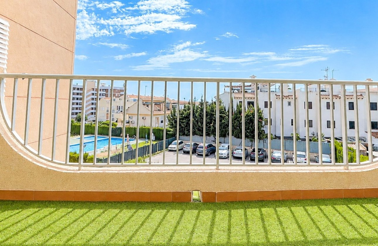 Resale - Apartment / flat - Orihuela Costa - Cabo Roig