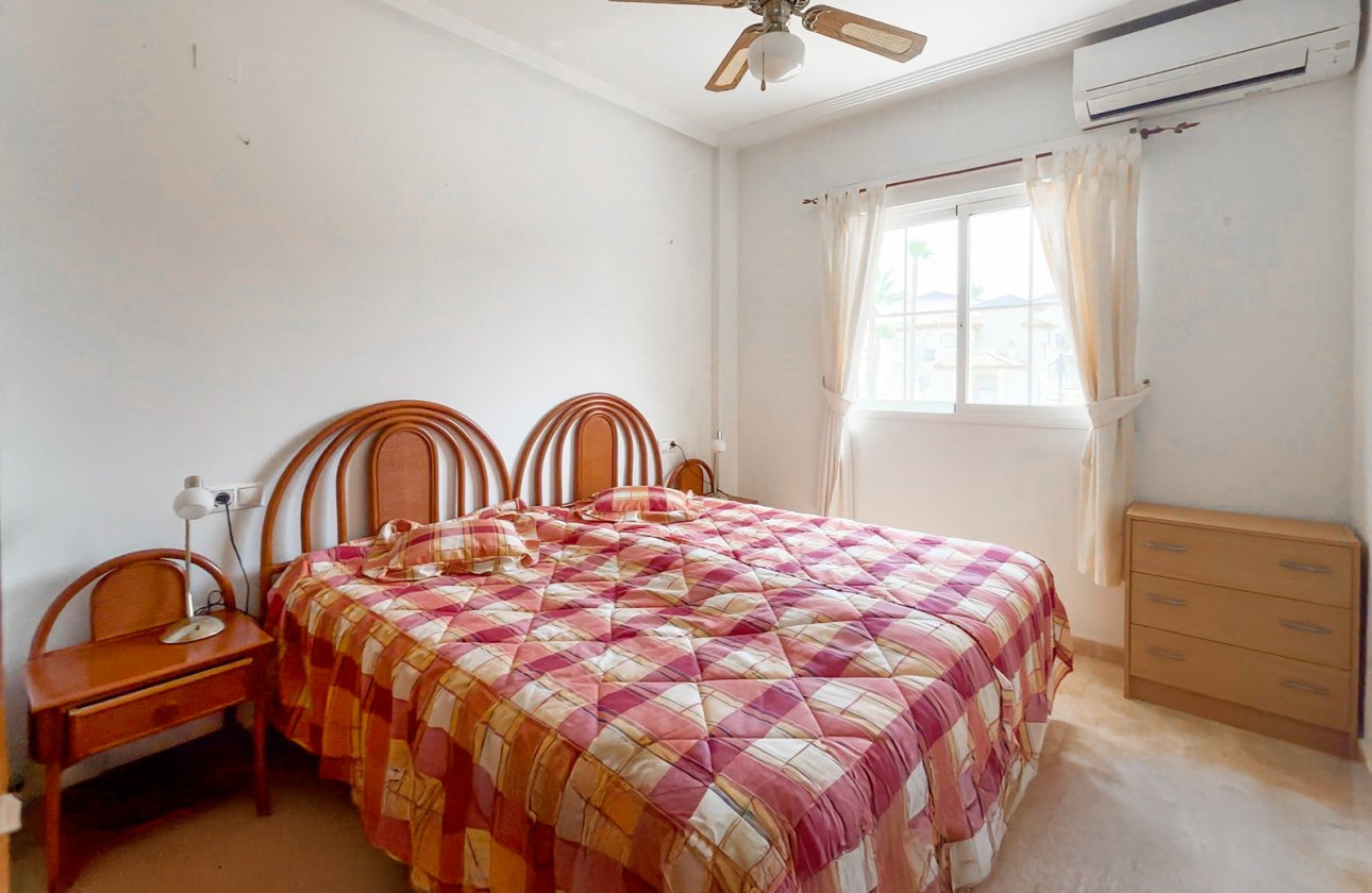 Resale - Apartment / flat - Orihuela - Villamartin