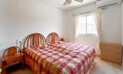 Resale - Apartment / flat - Orihuela - Villamartin