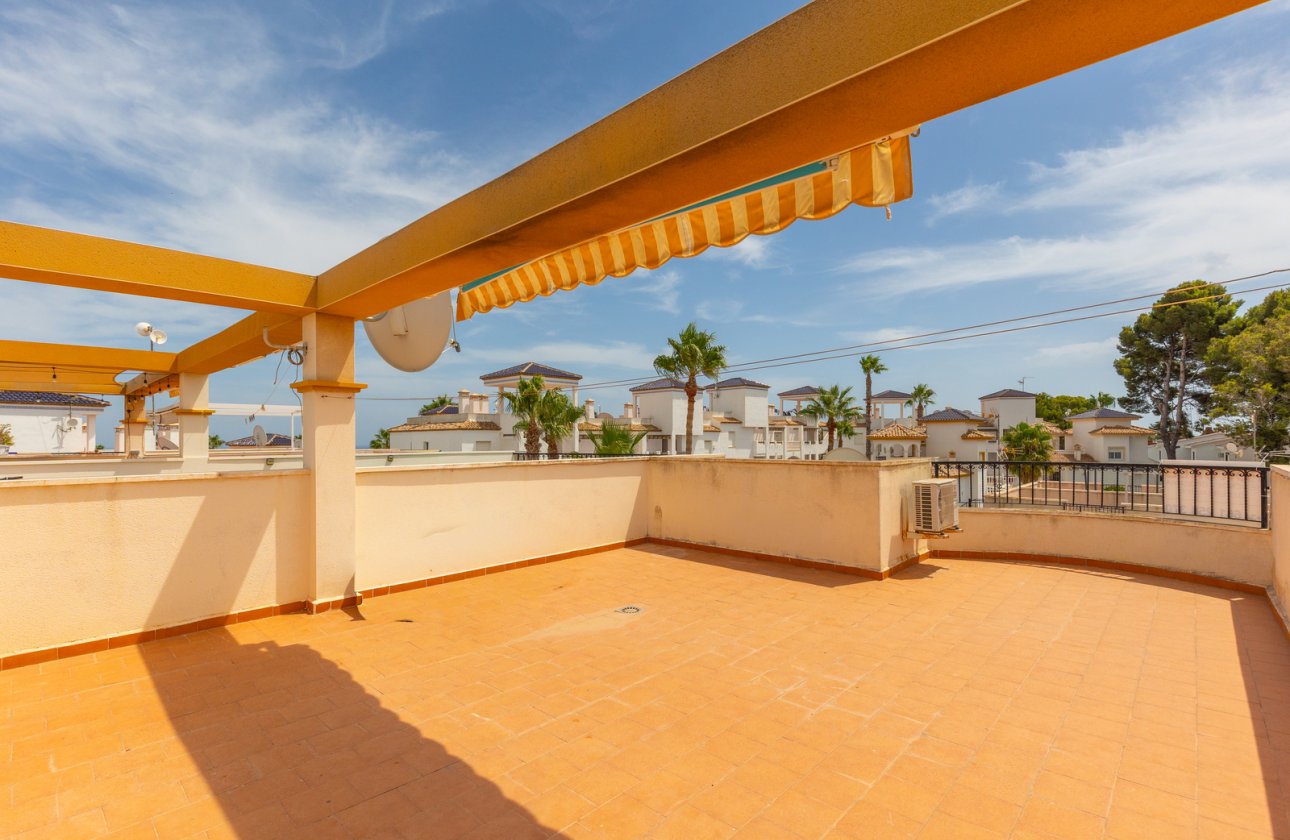 Resale - Apartment / flat - Orihuela - Villamartin