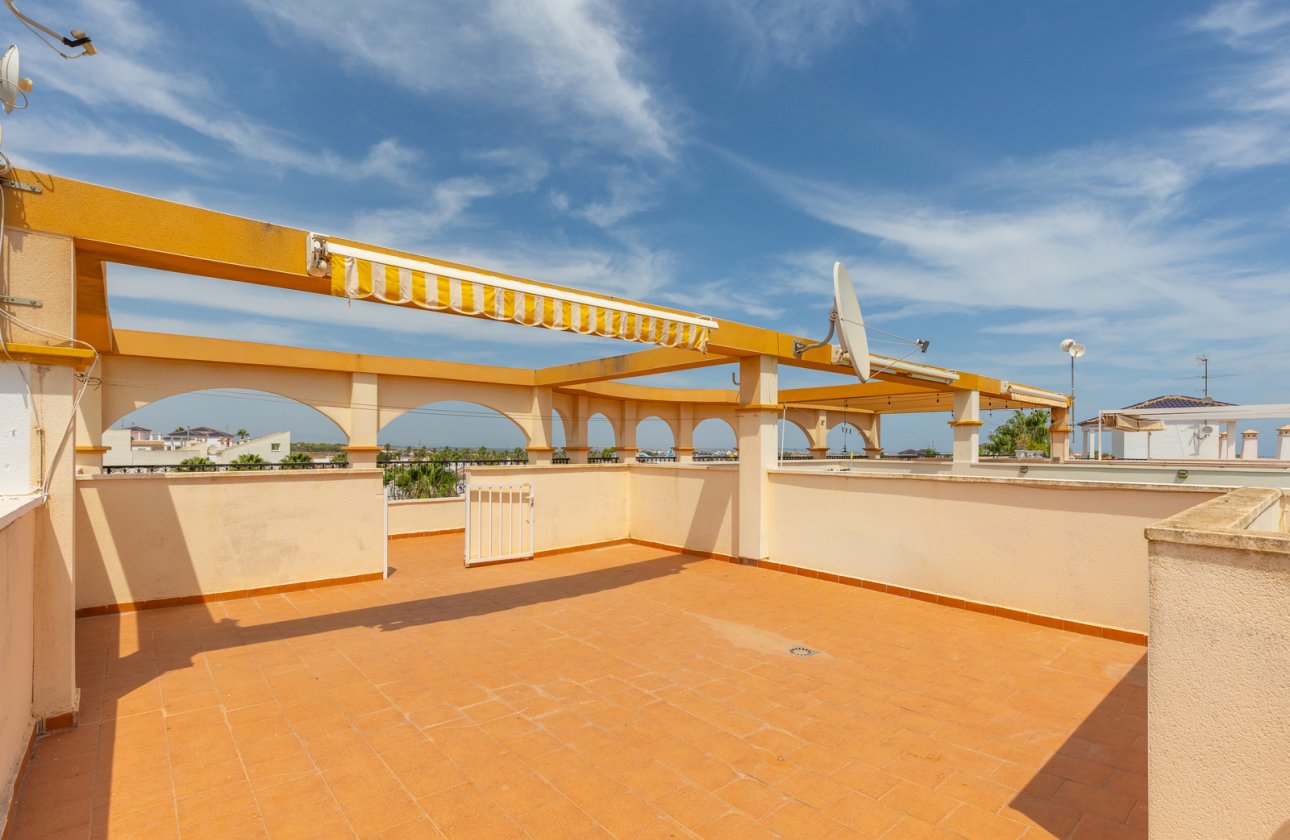 Resale - Apartment / flat - Orihuela - Villamartin