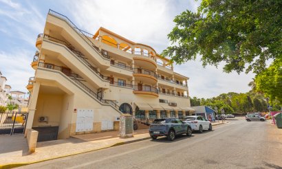 Resale - Apartment / flat - Orihuela - Villamartin