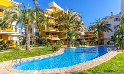 Resale - Apartment / flat - Torrevieja - Punta Prima