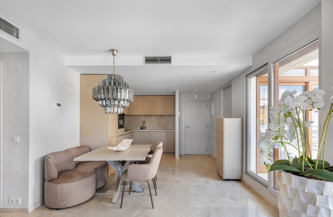 Resale - Apartment / flat - Torrevieja - Punta Prima