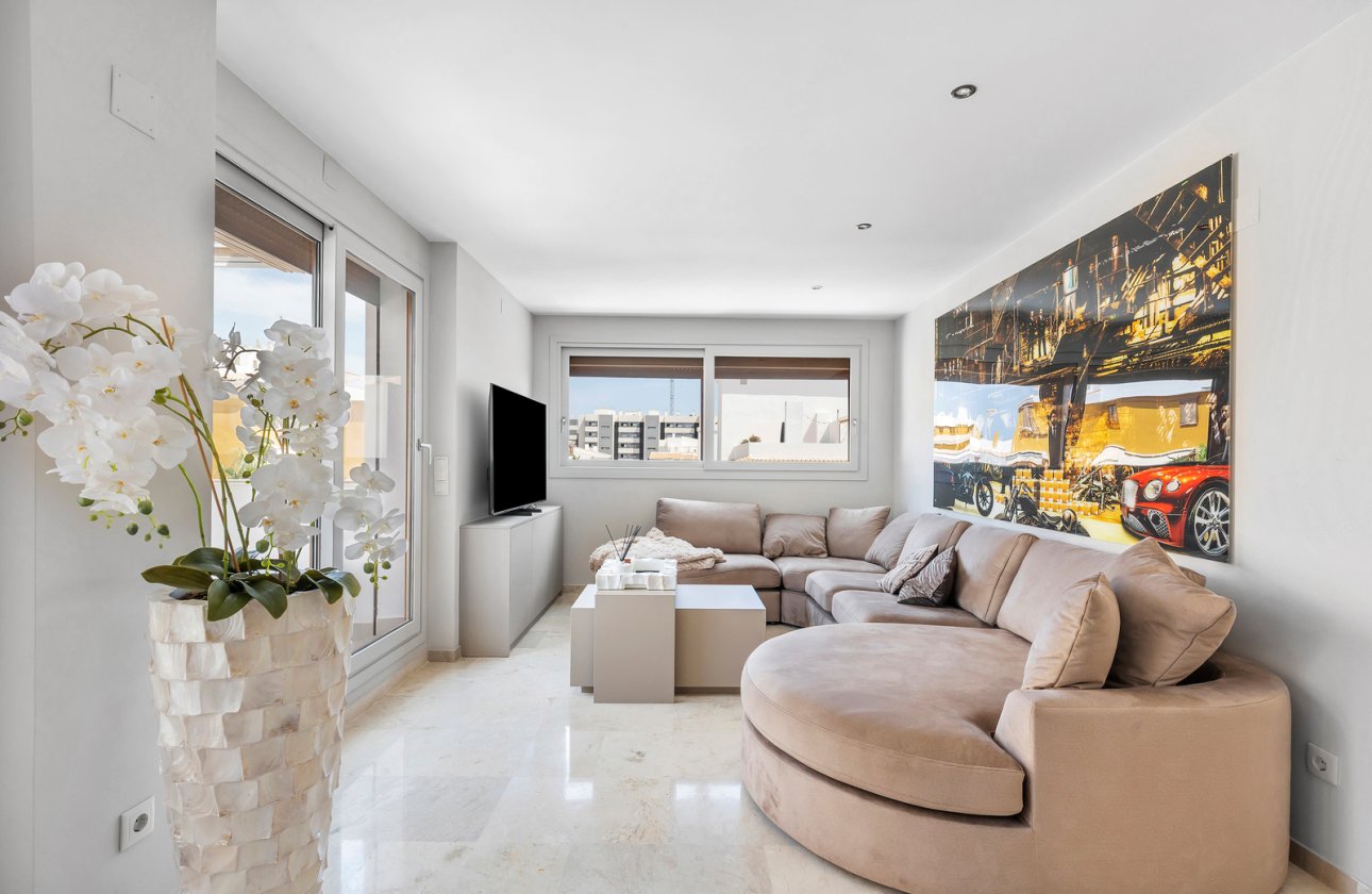 Resale - Apartment / flat - Torrevieja - Punta Prima