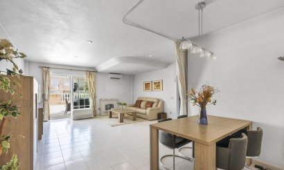Reventa - Apartamento / piso - Guardamar del Segura