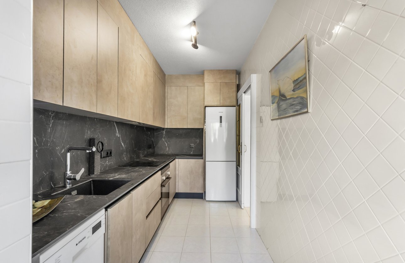 Reventa - Apartamento / piso - Guardamar del Segura