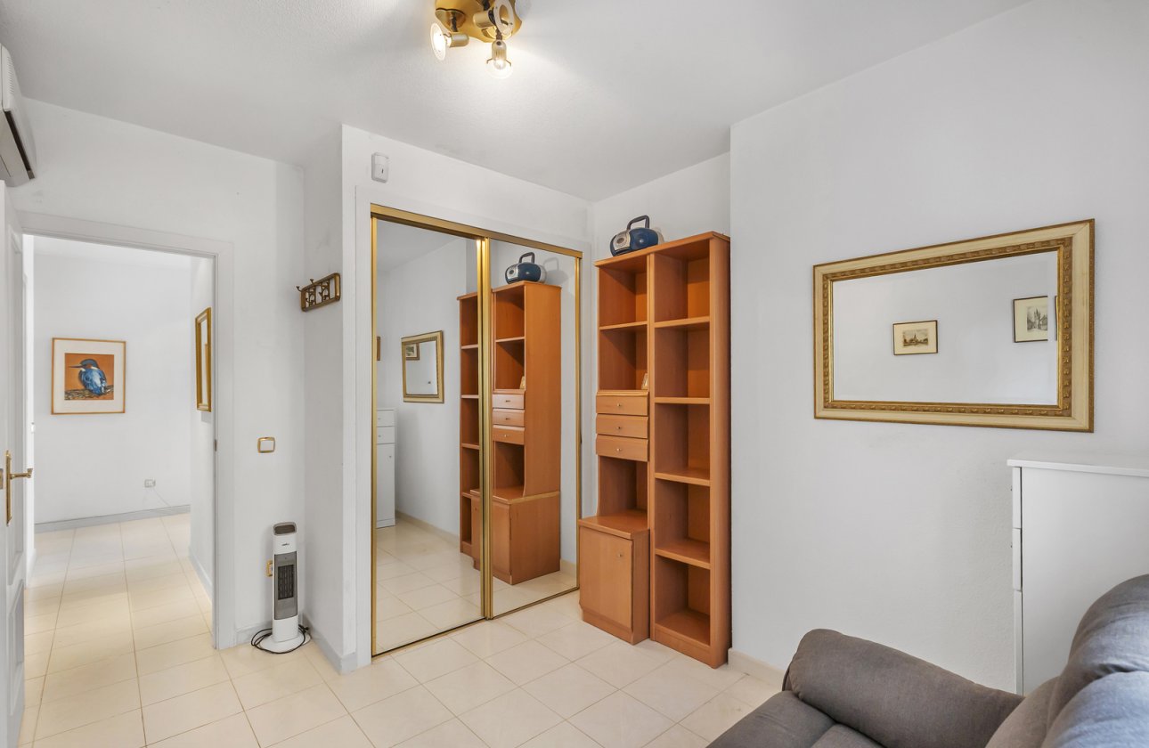 Reventa - Apartamento / piso - Guardamar del Segura