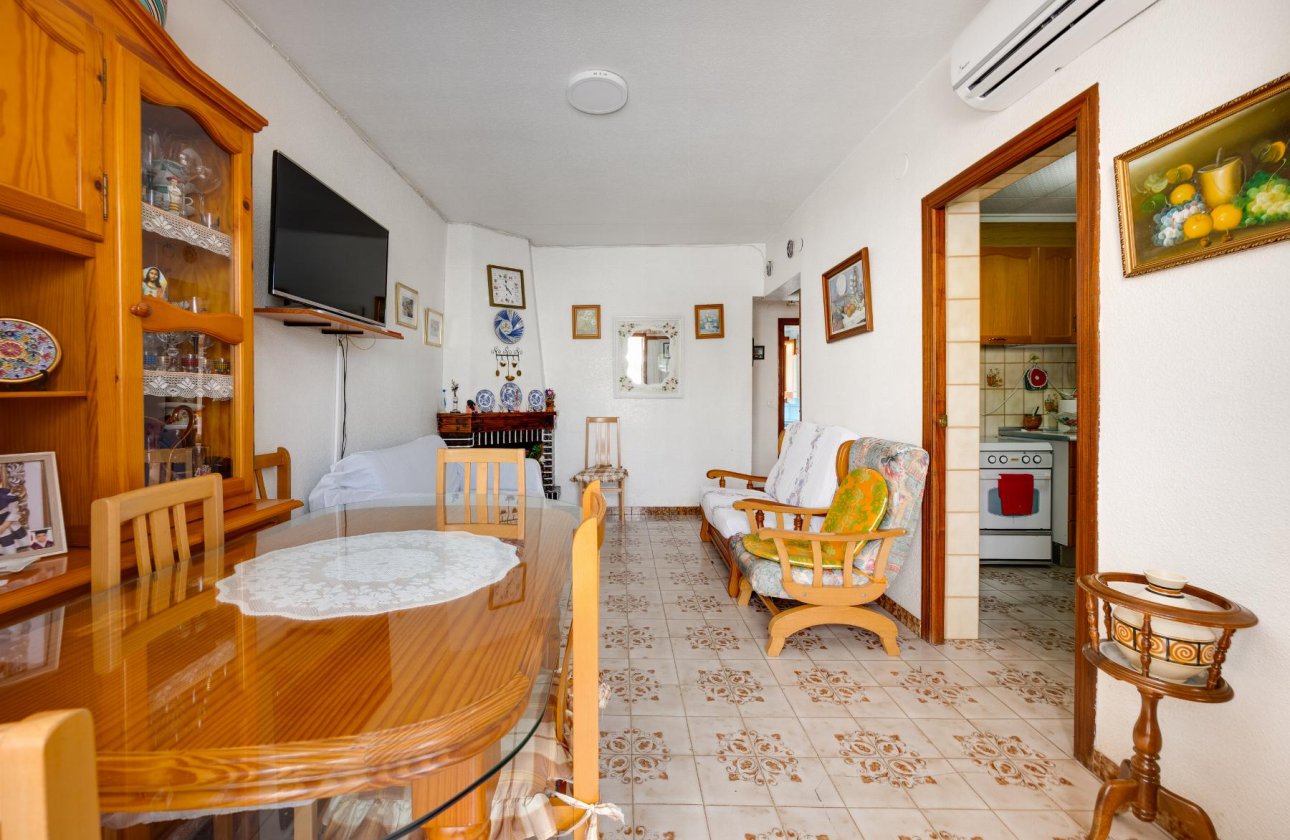 Resale - Bungalow - Torrevieja - Playa del Acequión
