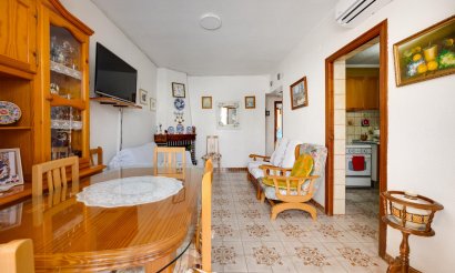 Resale - Bungalow - Torrevieja - Playa del Acequión