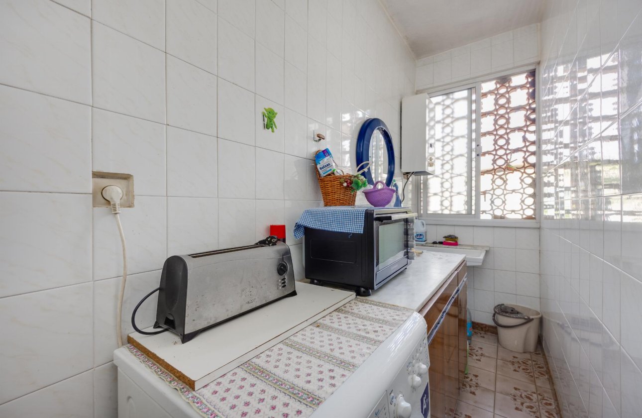 Resale - Bungalow - Torrevieja - Playa del Acequión