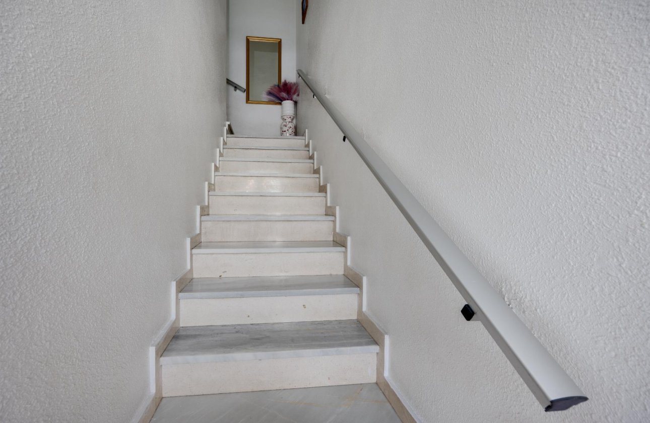 Resale - Bungalow - Torrevieja - Playa del Acequión
