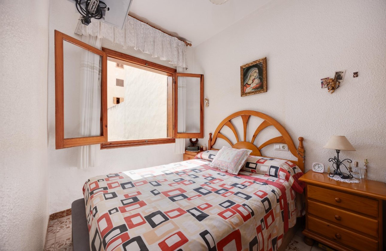 Resale - Bungalow - Torrevieja - Playa del Acequión