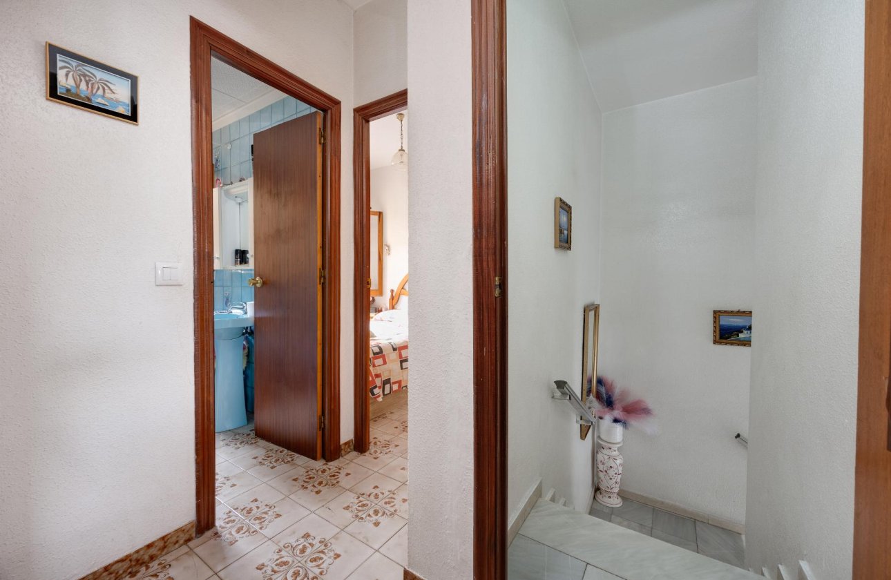 Resale - Bungalow - Torrevieja - Playa del Acequión