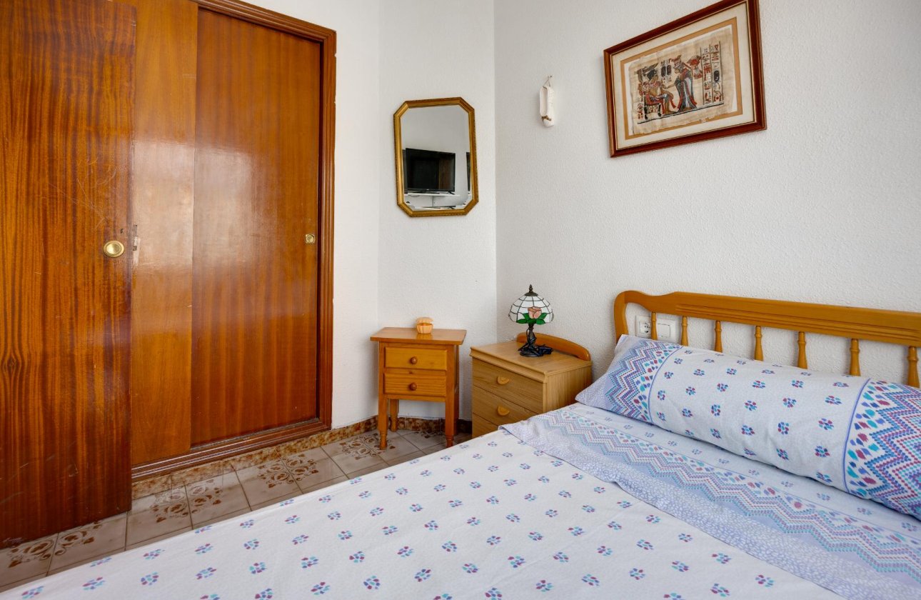 Resale - Bungalow - Torrevieja - Playa del Acequión