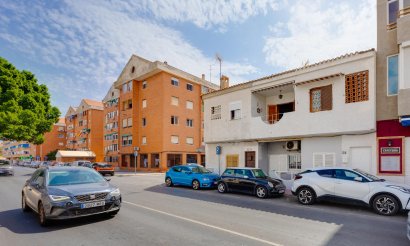 Resale - Bungalow - Torrevieja - Playa del Acequión