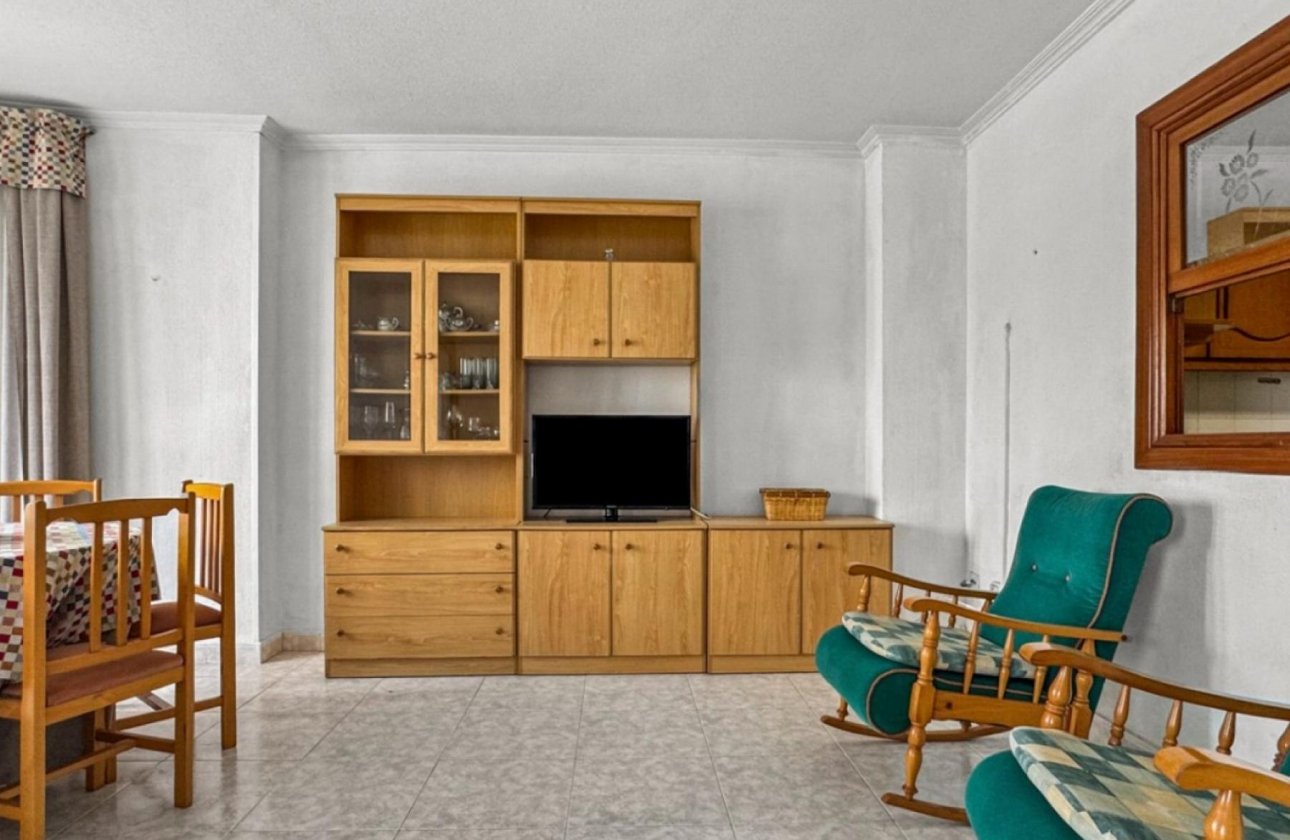 Resale - Apartment / flat - Torrevieja - Playa de los Locos