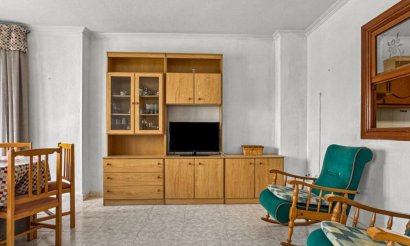Resale - Apartment / flat - Torrevieja - Playa de los Locos