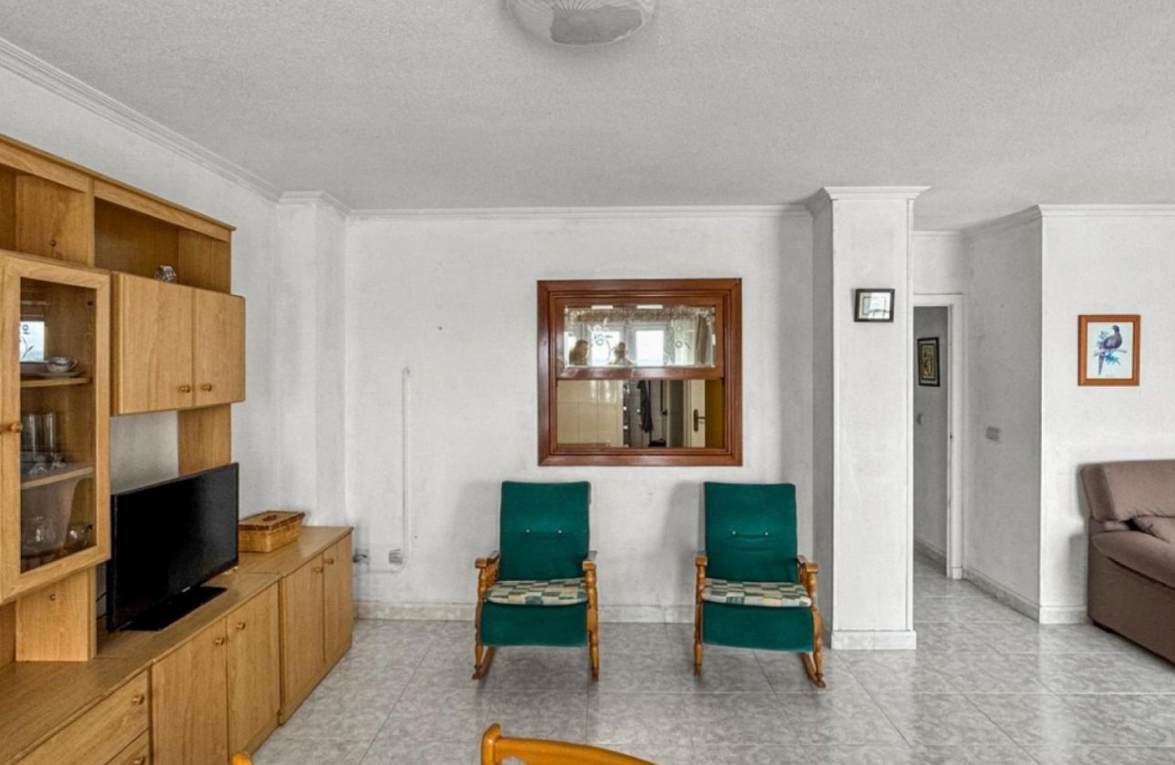 Resale - Apartment / flat - Torrevieja - Playa de los Locos
