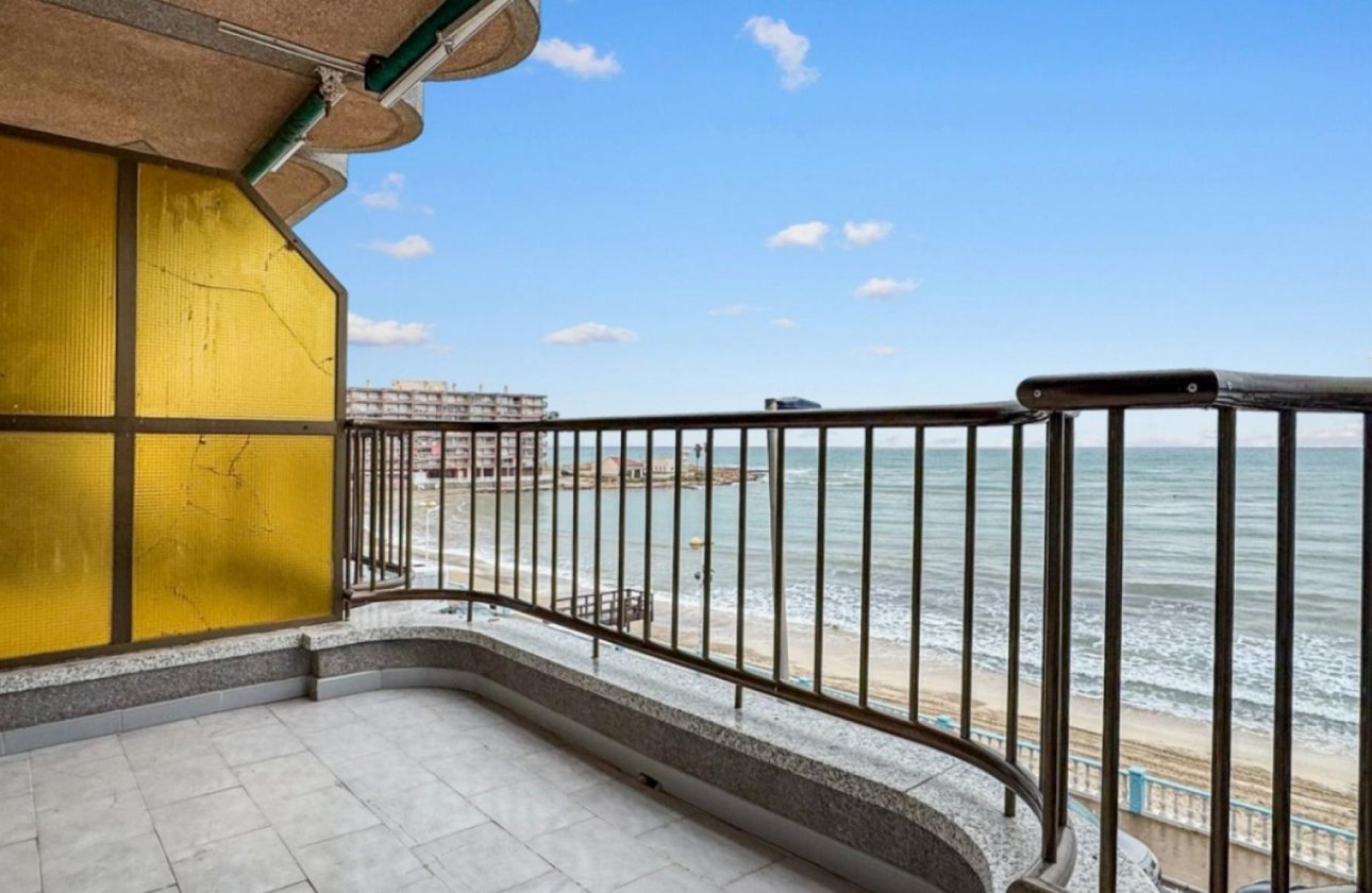 Resale - Apartment / flat - Torrevieja - Playa de los Locos