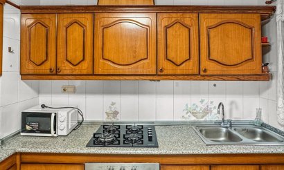 Resale - Apartment / flat - Torrevieja - Playa de los Locos