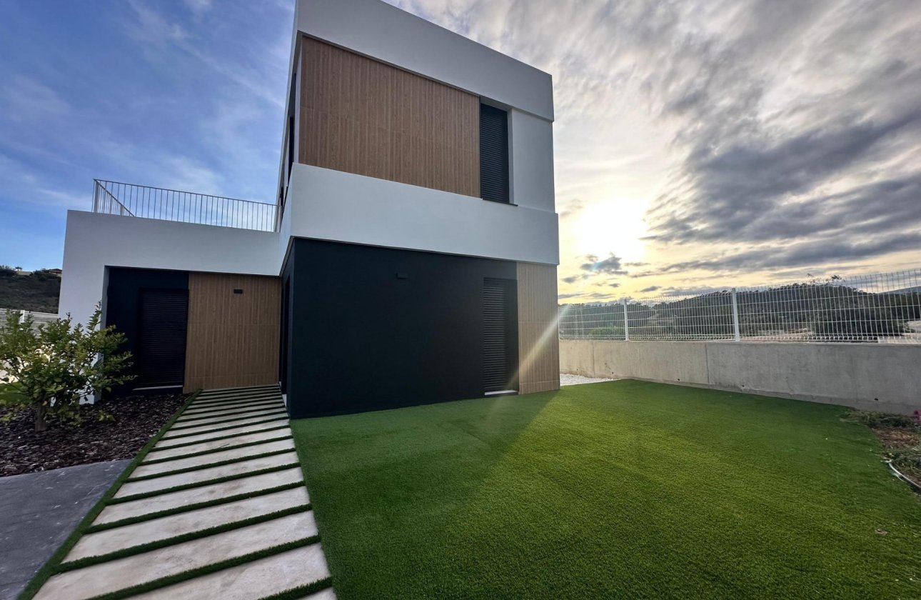 Obra nueva - Villa - Finestrat - Campana Garden