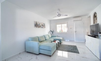 Resale - Townhouse - Benijofar - Monte Azul