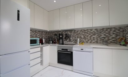 Resale - Townhouse - Benijofar - Monte Azul