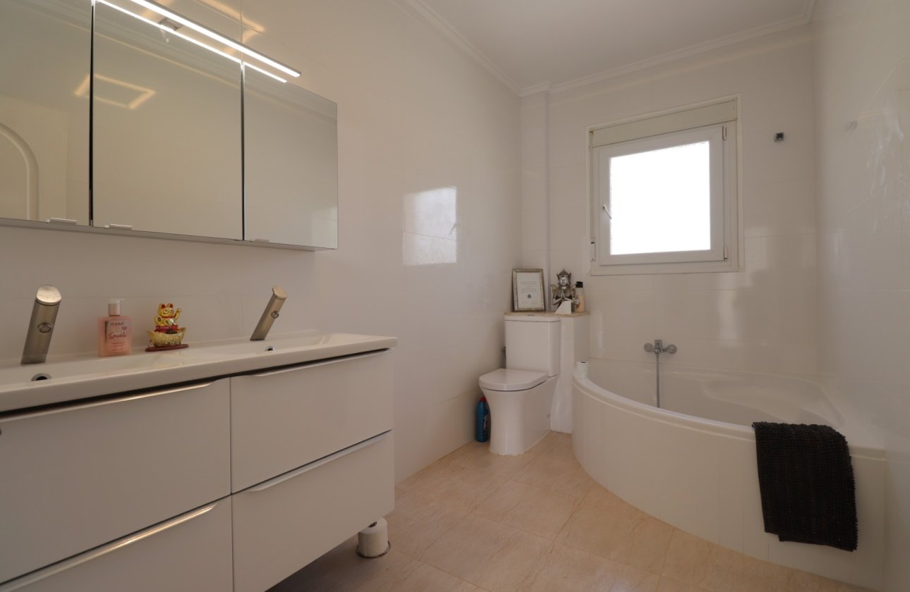 Resale - Townhouse - Benijofar - Monte Azul