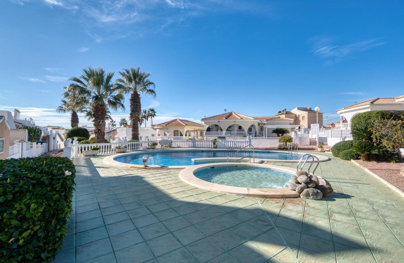 Resale - Townhouse - Benijofar - Monte Azul