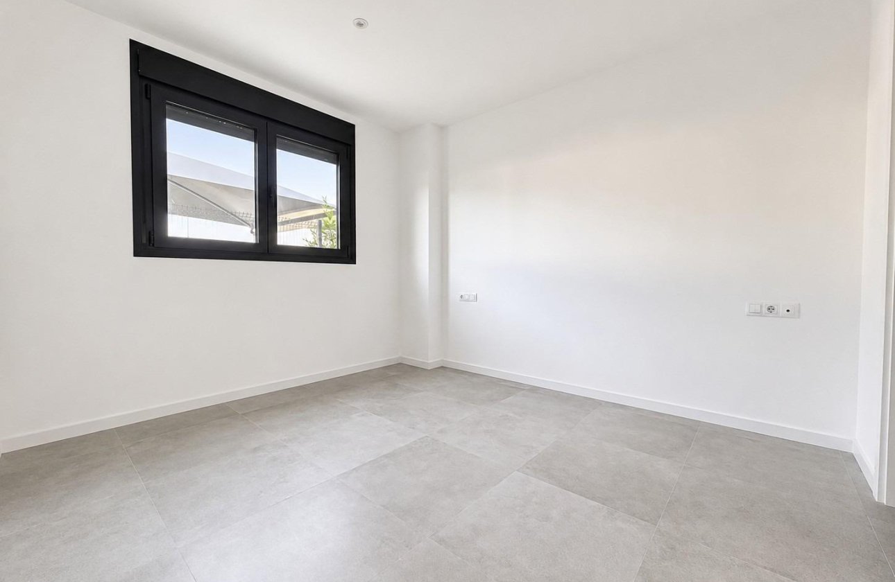 Resale - Apartment / flat - Dehesa de Campoamor - Campoamor
