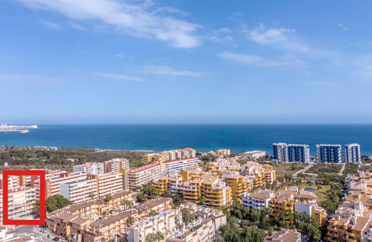 Resale - Apartment / flat - Torrevieja - Punta prima