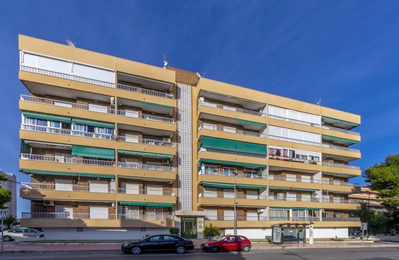 Resale - Apartment / flat - Torrevieja - Punta prima