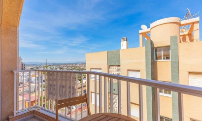 Resale - Apartment / flat - Torrevieja - Cabo Cervera