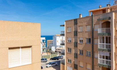 Resale - Apartment / flat - Torrevieja - Cabo Cervera