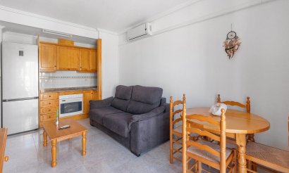 Resale - Apartment / flat - Torrevieja - Cabo Cervera