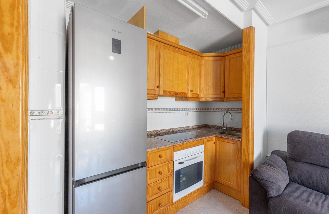 Resale - Apartment / flat - Torrevieja - Cabo Cervera