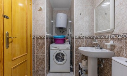 Resale - Apartment / flat - Torrevieja - Cabo Cervera