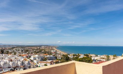 Resale - Apartment / flat - Torrevieja - Cabo Cervera