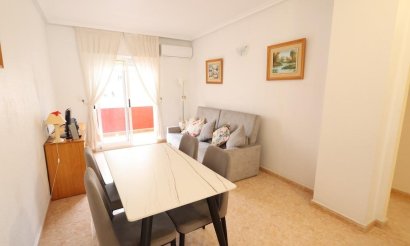 Resale - Apartment / flat - Torrevieja - Parque de las Naciones