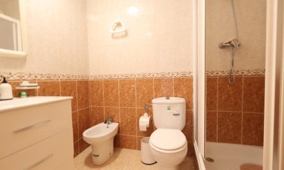 Resale - Apartment / flat - Torrevieja - Parque de las Naciones