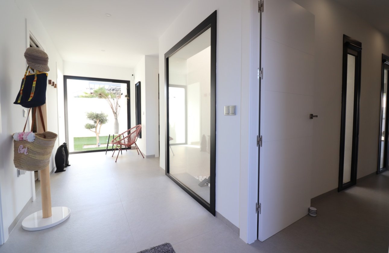 Resale - Villa - Formentera del Segura - Fincas de La Vega