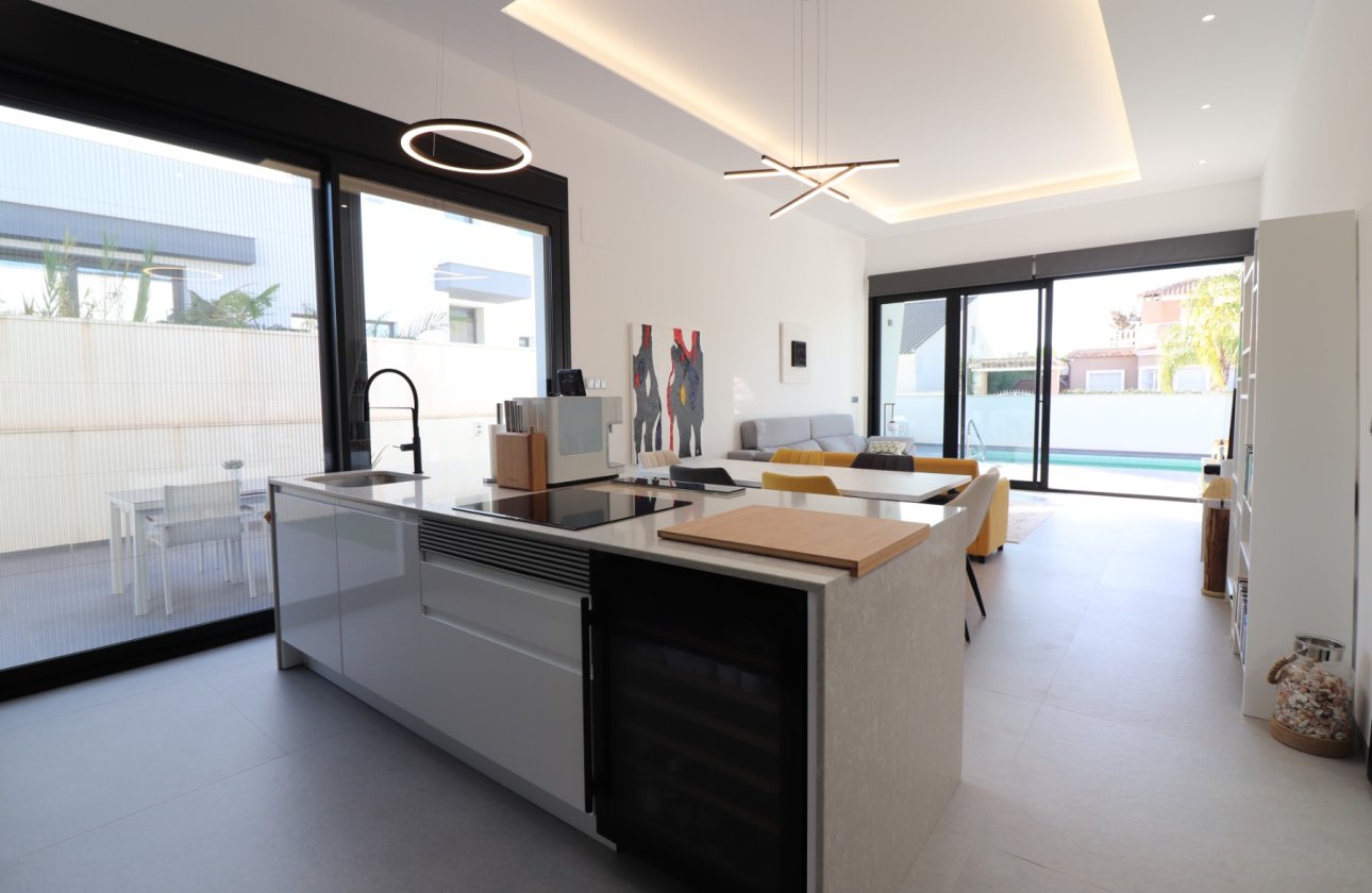 Resale - Villa - Formentera del Segura - Fincas de La Vega