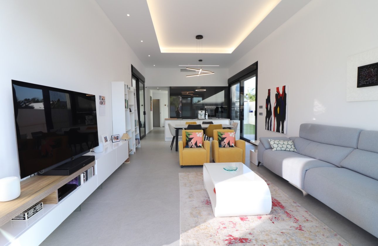Resale - Villa - Formentera del Segura - Fincas de La Vega