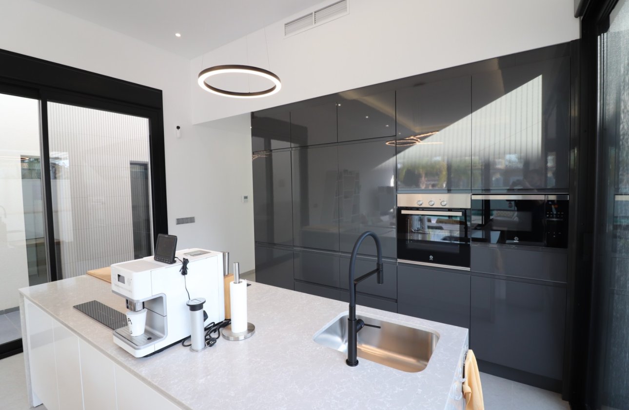 Resale - Villa - Formentera del Segura - Fincas de La Vega