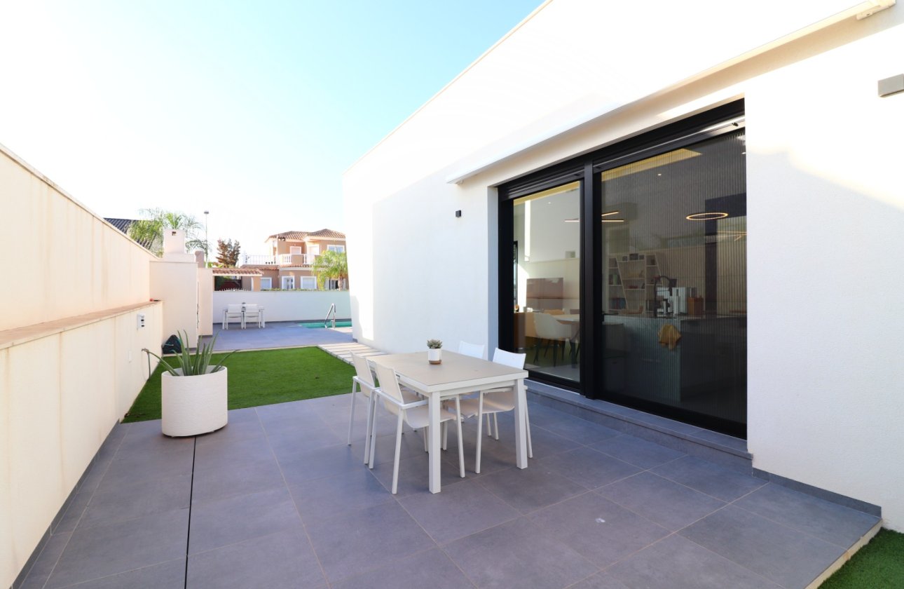 Resale - Villa - Formentera del Segura - Fincas de La Vega